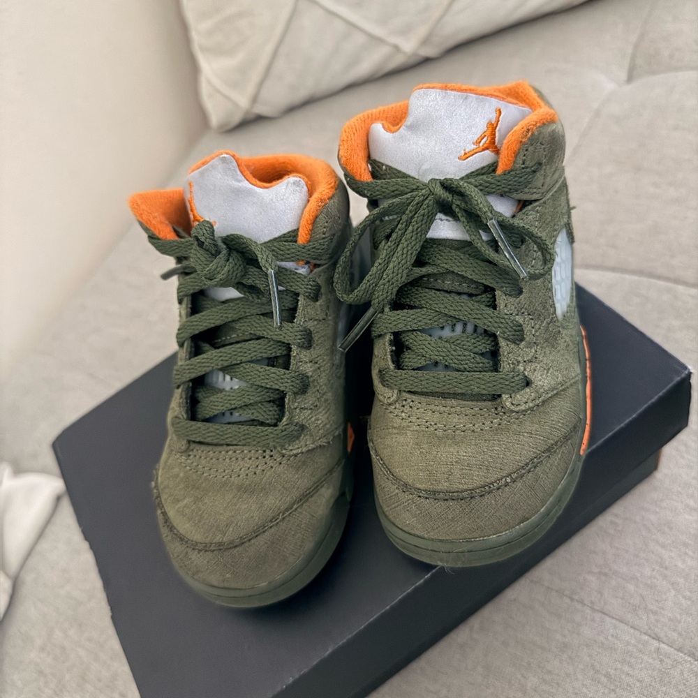 Jordan Retro 5s : Toddler sz 8C - Picture 4 of 5